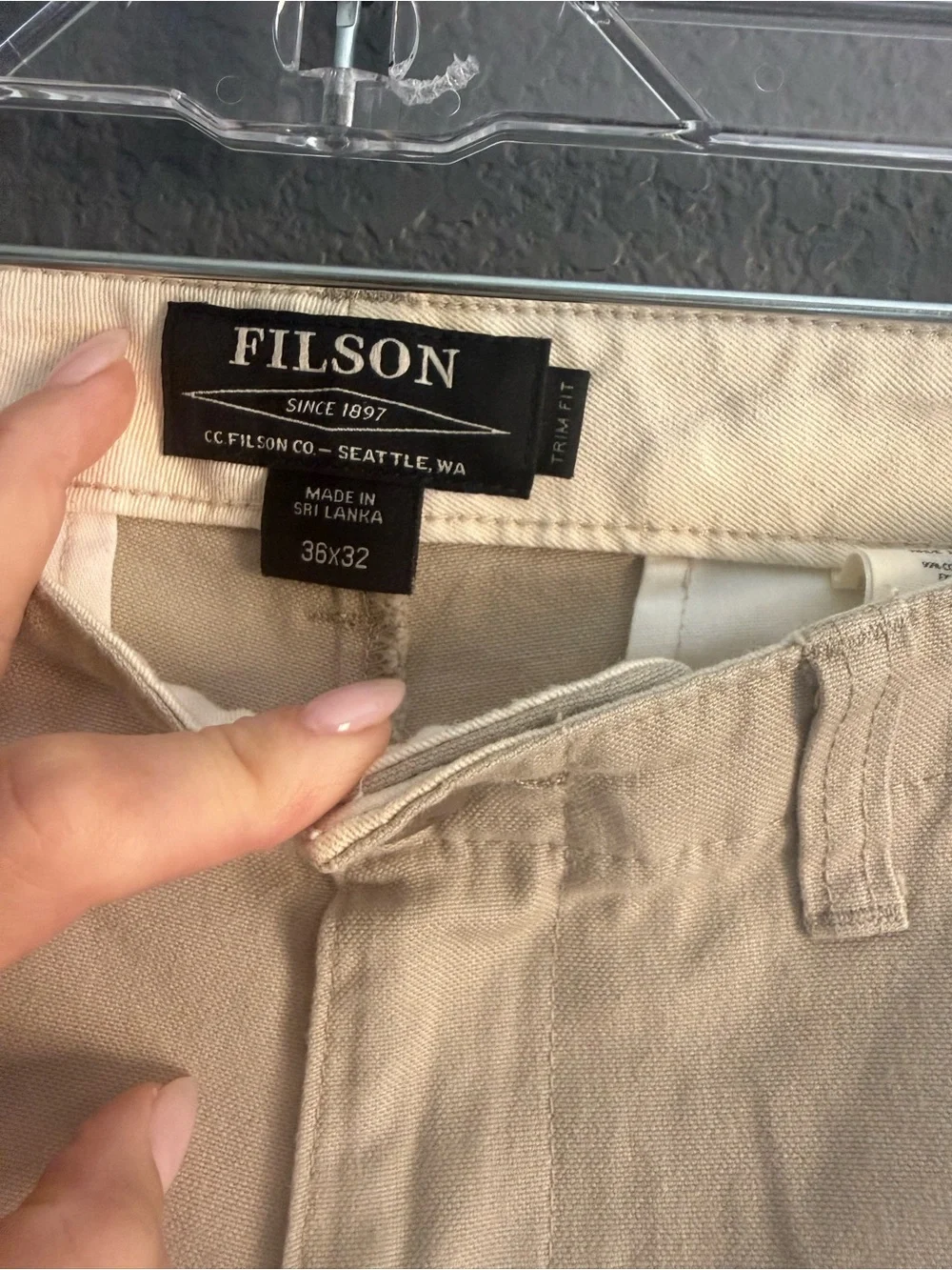 FILSON • Draftsman canvas pant Men's Chinos in river rock tan 36x32 trim fit
